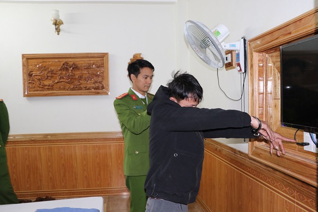 Vụ lộ 79 đoạn clip nóng trong nhà nghỉ: 2 đối tượng khai gì? - Ảnh 1. Vụ lộ 79 đoạn clip nóng trong nhà nghỉ: 2 đối tượng khai gì? - Ảnh 1.