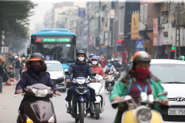 Ô nhiễm không khí ở Hà Nội kéo dài bao lâu? - Ảnh 2. Ô nhiễm không khí ở Hà Nội kéo dài bao lâu? - Ảnh 2.