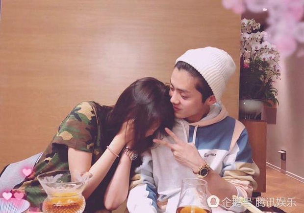 Nhân viên nhọ nhất Cbiz: Kết hôn khổ sở vì Luhan, du lịch vướng Song - Song chia tay, chăm vợ bầu thì gặp ngay Hoa Thần Vũ - Ảnh 3. Nhân viên nhọ nhất Cbiz: Kết hôn khổ sở vì Luhan, du lịch vướng Song - Song chia tay, chăm vợ bầu thì gặp ngay Hoa Thần Vũ - Ảnh 3.