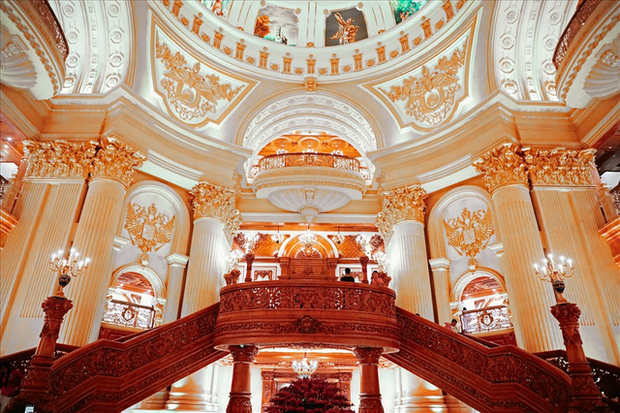 Cận cảnh lâu đài dát vàng của đại gia xi măng ở Ninh Bình: Xây thô hết 400 tỷ, nội thất đắt đến choáng ngợp - Ảnh 5.