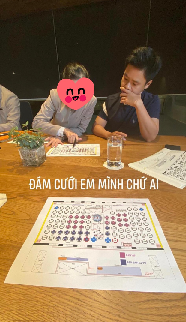 Phan Thành tất bật lo sân khấu đám cưới, Primmy Trương hé lộ tone màu chủ đạo của buổi tiệc xa hoa - Ảnh 3.