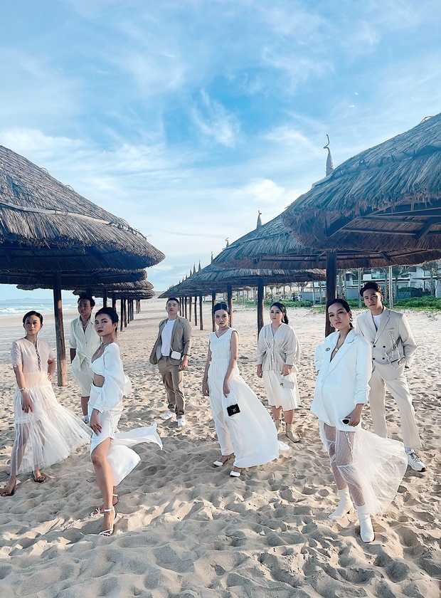 Công ty người ta chưa từng làm tôi thất vọng: Sắm đồ hiệu bạc triệu - nghỉ dưỡng ở resort 5 sao chụp ảnh sống ảo thấy mà ham! - Ảnh 7. Công ty người ta chưa từng làm tôi thất vọng: Sắm đồ hiệu bạc triệu - nghỉ dưỡng ở resort 5 sao chụp ảnh sống ảo thấy mà ham! - Ảnh 7.