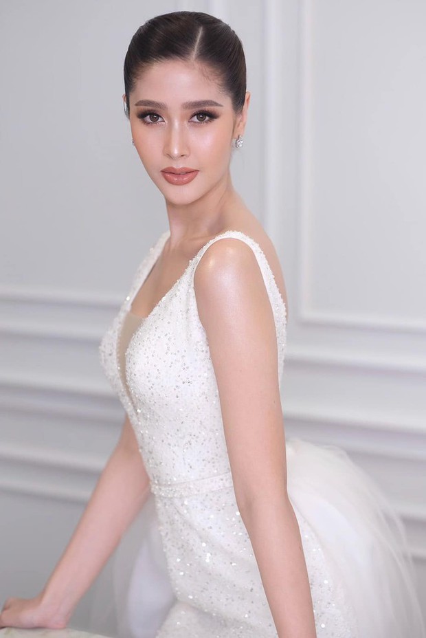 Trân Đài được Hoa hậu Thái Lan chúc mừng sau đăng quang, fan mong chờ một màn đọ sắc khét lẹt - Ảnh 5. Trân Đài được Hoa hậu Thái Lan chúc mừng sau đăng quang, fan mong chờ một màn đọ sắc khét lẹt - Ảnh 5.