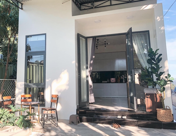 4 năm đi làm tích góp được 50 triệu, 9X quyết định bỏ nhà thuê, về quê xây nhà nửa tỷ - Ảnh 2. 4 năm đi làm tích góp được 50 triệu, 9X quyết định bỏ nhà thuê, về quê xây nhà nửa tỷ - Ảnh 2.