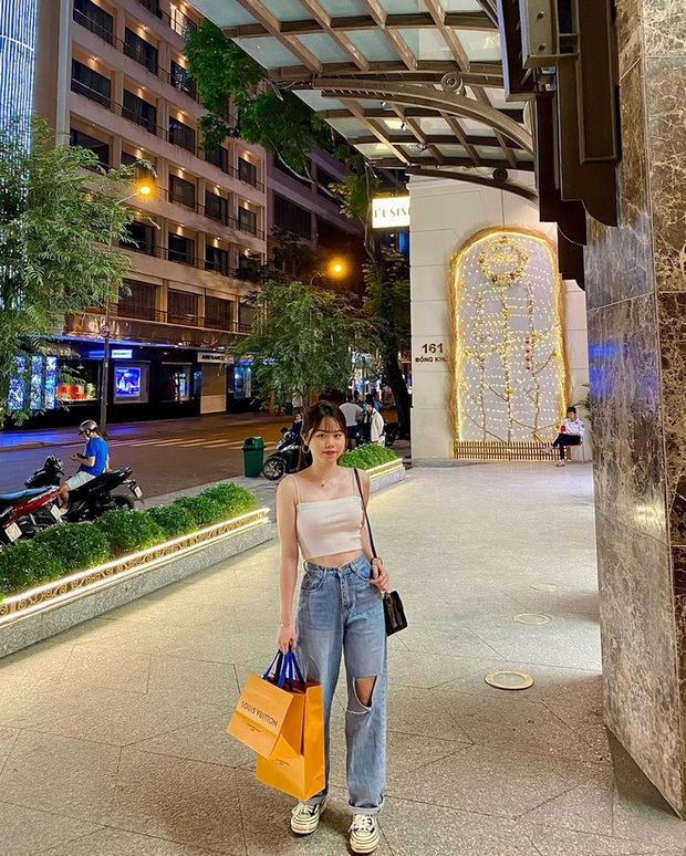 Huỳnh Anh có màn đáp trả khó hiểu khi bị dân tình vào tận Instagram để nhắc về trà xanh - Ảnh 2.