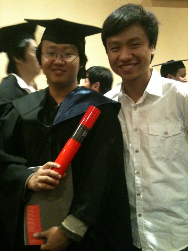 Trận chung kết Olympia gây tranh cãi vì lỗi đáp án 17 năm trước, Á quân được ủng hộ hơn cả Quán quân, cuộc sống của cả 2 giờ ra sao? - Ảnh 3.