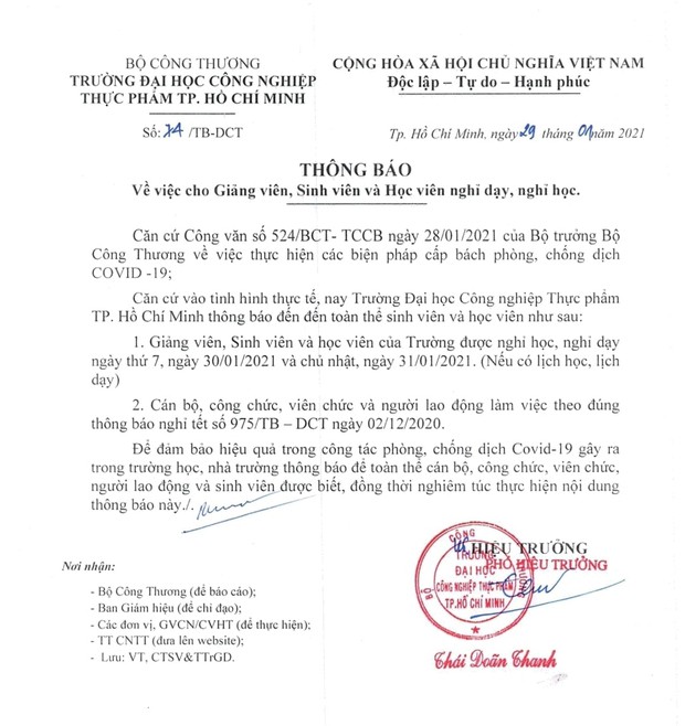 TP.HCM: Trường Đại học đầu tiên thông báo cho sinh viên nghỉ Tết sớm chống dịch Covid-19 - Ảnh 1.