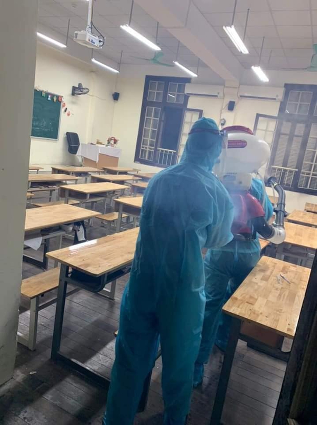 3 học sinh thuộc diện F1 và F2, trường cấp 3 tại Hà Nội cho học sinh nghỉ học từ ngày 29/1 - Ảnh 4. 3 học sinh thuộc diện F1 và F2, trường cấp 3 tại Hà Nội cho học sinh nghỉ học từ ngày 29/1 - Ảnh 4.
