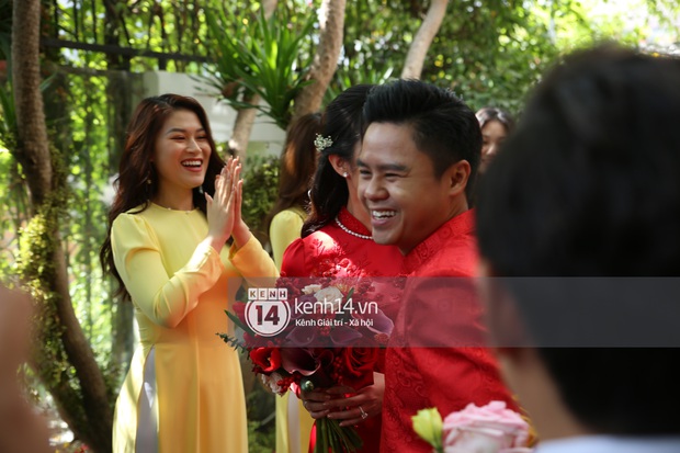 Biểu cảm trái ngược của thiếu gia Phan Thành trước và sau khi rước dâu: Ai lấy vợ rồi mới hiểu! - Ảnh 5. Biểu cảm trái ngược của thiếu gia Phan Thành trước và sau khi rước dâu: Ai lấy vợ rồi mới hiểu! - Ảnh 5.