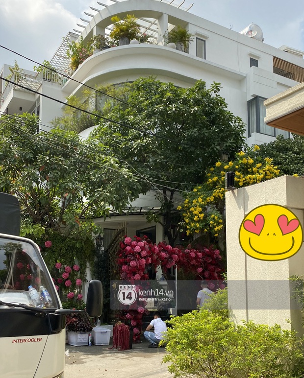 Tài sản khủng gia đình vợ chồng Phan Thành và Primmy Trương: Biệt thự to đùng ngay mặt tiền Sài Gòn, không gian giàu có khủng khiếp - Ảnh 4. Tài sản khủng gia đình vợ chồng Phan Thành và Primmy Trương: Biệt thự to đùng ngay mặt tiền Sài Gòn, không gian giàu có khủng khiếp - Ảnh 4.