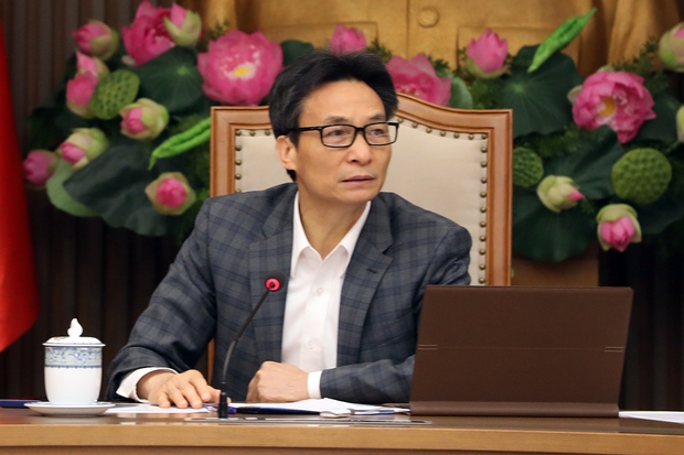 Phó Thủ tướng Vũ Đức Đam: Quyết tâm dập dịch trong 8 ngày tới - Ảnh 1. Phó Thủ tướng Vũ Đức Đam: Quyết tâm dập dịch trong 8 ngày tới - Ảnh 1.