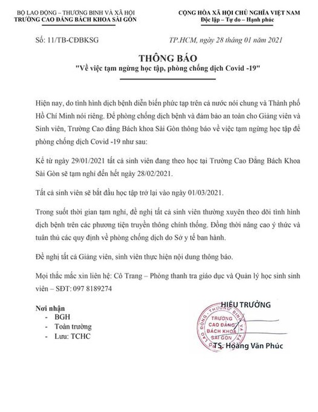 Trường đầu tiên tại TP.HCM cho sinh viên nghỉ học vì dịch Covid-19 - Ảnh 1. Trường đầu tiên tại TP.HCM cho sinh viên nghỉ học vì dịch Covid-19 - Ảnh 1.