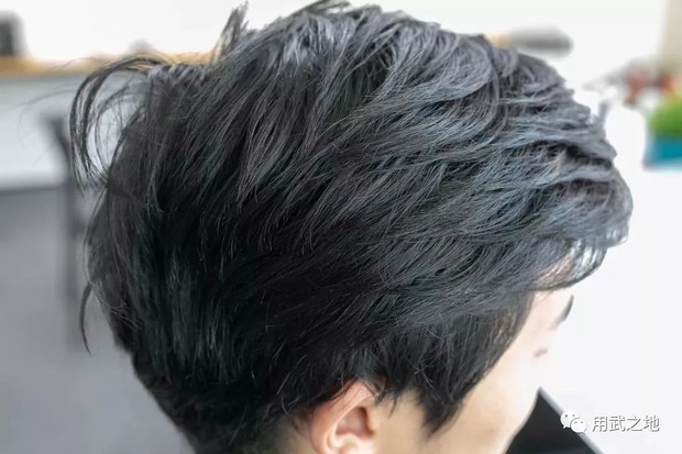 Hầu hết nam giới sở hữu nội tiết tố mạnh mẽ đều có 3 đặc điểm, nếu có cả 3 thì chứng tỏ bạn đầy nam tính quyến rũ - Ảnh 3. Hầu hết nam giới sở hữu nội tiết tố mạnh mẽ đều có 3 đặc điểm, nếu có cả 3 thì chứng tỏ bạn đầy nam tính quyến rũ - Ảnh 3.