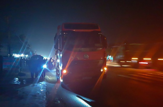 Hà Tĩnh: Bé trai 3 tuổi bị xe đầu kéo đâm tử vong thương tâm - Ảnh 1. Hà Tĩnh: Bé trai 3 tuổi bị xe đầu kéo đâm tử vong thương tâm - Ảnh 1.