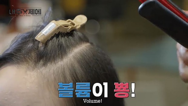 Chuyên gia làm tóc của TWICE, BTS hé lộ cách làm phồng chân tóc tự nhiên, ghim ngay để có tóc xinh đi chơi Tết này - Ảnh 6.