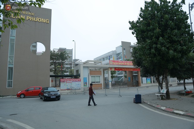 Cả lớp phải cách ly tập trung tại trường vì một học sinh lớp 3 nhiễm Covid-19, cuộc sống bên trong trường của phụ huynh, học sinh ra sao? - Ảnh 1.