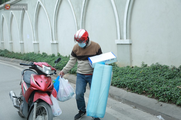 Cả lớp phải cách ly tập trung tại trường vì một học sinh lớp 3 nhiễm Covid-19, cuộc sống bên trong trường của phụ huynh, học sinh ra sao? - Ảnh 5.