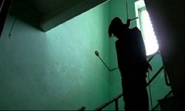 Nghệ An: Điều tra nghi án nam sinh lớp 6 tử vong trong tư thế treo cổ ở bếp - Ảnh 1.