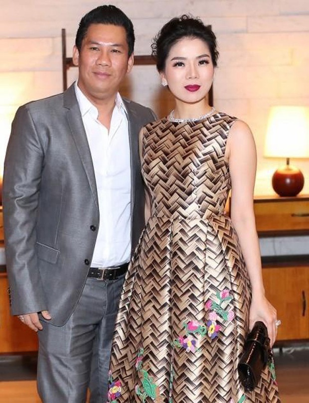 HOT: Chồng cũ Lệ Quyên hẹn hò thí sinh gây tiếc nuối nhất Hoa hậu Việt Nam 2020 Cẩm Đan, hơn kém nhau 27 tuổi - Ảnh 5.