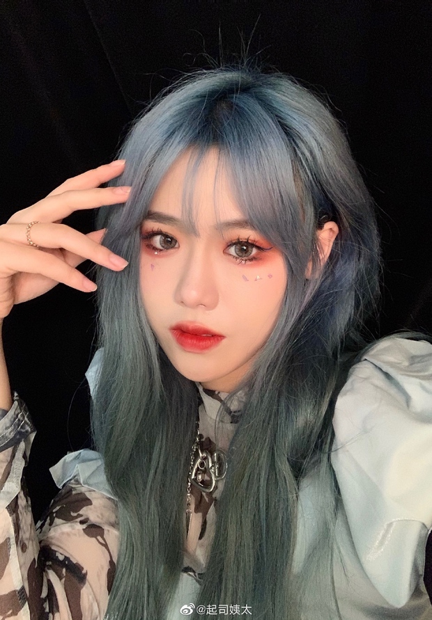 Top 10 hot girl khuấy đảo TikTok Trung Quốc: Dàn mỹ nhân xuyên không mang vẻ đẹp thiên thần, thánh hất tóc chưa phải là nhất - Ảnh 11. Top 10 hot girl khuấy đảo TikTok Trung Quốc: Dàn mỹ nhân xuyên không mang vẻ đẹp thiên thần, thánh hất tóc chưa phải là nhất - Ảnh 11.