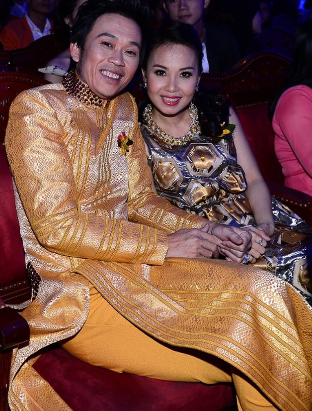 MC Liêu Hà Trinh kể chuyện tay xách đồ nặng và tình cờ gặp NS Hoài Linh, hé lộ tính cách thật của nam danh hài - Ảnh 5. MC Liêu Hà Trinh kể chuyện tay xách đồ nặng và tình cờ gặp NS Hoài Linh, hé lộ tính cách thật của nam danh hài - Ảnh 5.