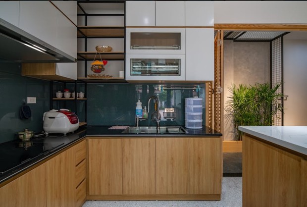 Bán mảnh đất nhỏ và chỉ có trong tay 500 triệu, vợ chồng trẻ vẫn quyết định “chơi lớn” xây nhà 100m2, chi phí hơn 2,5 tỷ - Ảnh 5. Bán mảnh đất nhỏ và chỉ có trong tay 500 triệu, vợ chồng trẻ vẫn quyết định “chơi lớn” xây nhà 100m2, chi phí hơn 2,5 tỷ - Ảnh 5.