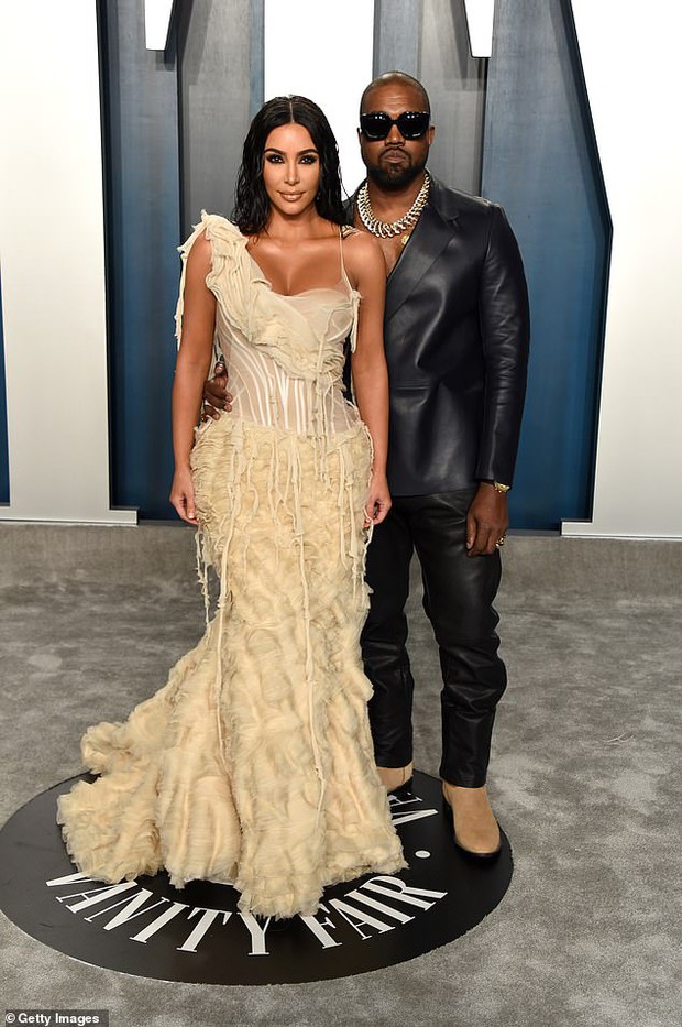 NÓNG: Kim Kardashian - Kanye West ly hôn sau 6 năm bên nhau? - Ảnh 3.