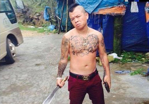 Bắt đối tượng nổ súng bắn thánh chửi Dương Minh Tuyền - Ảnh 1.