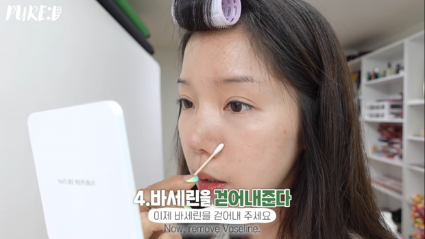 Nặn mụn “thô bạo” là sai cực kỳ, beauty blogger Hàn mách cách lấy mụn đầu đen với Vaseline siêu nhẹ nhàng và không hại da - Ảnh 6.