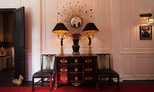 Thăm ngôi nhà cổ của NTK Thái Công: Biệt thự Pháp giữa lòng Sài Gòn, nội thất châu Âu vừa cầu kỳ vừa sang chảnh - Ảnh 5.