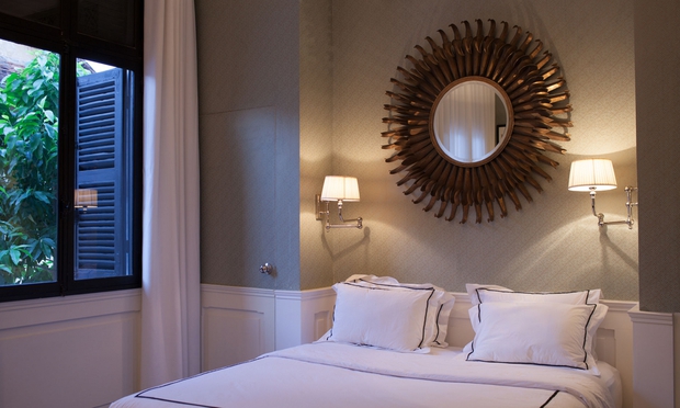 Thăm ngôi nhà cổ của NTK Thái Công: Biệt thự Pháp giữa lòng Sài Gòn, nội thất châu Âu vừa cầu kỳ vừa sang chảnh - Ảnh 9.