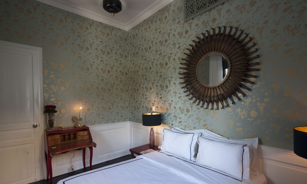 Thăm ngôi nhà cổ của NTK Thái Công: Biệt thự Pháp giữa lòng Sài Gòn, nội thất châu Âu vừa cầu kỳ vừa sang chảnh - Ảnh 8.