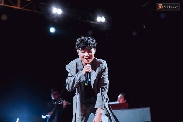 Jack, Thuỳ Chi khiến fan “mê mẩn” với loạt hit, Juky San - LyLy cùng dàn nghệ sĩ làm bùng nổ sân khấu chưa từng có tại HOT14 WOW Sunset Fest - Ảnh 23. Jack, Thuỳ Chi khiến fan “mê mẩn” với loạt hit, Juky San - LyLy cùng dàn nghệ sĩ làm bùng nổ sân khấu chưa từng có tại HOT14 WOW Sunset Fest - Ảnh 23.