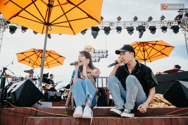 Trước giờ G: Jack ăn vận siêu đáng yêu tổng duyệt HOT14 WOW Sunset Fest, Anh Tú - Lyly hát tập thôi mà tình cảm thế này? - Ảnh 12.