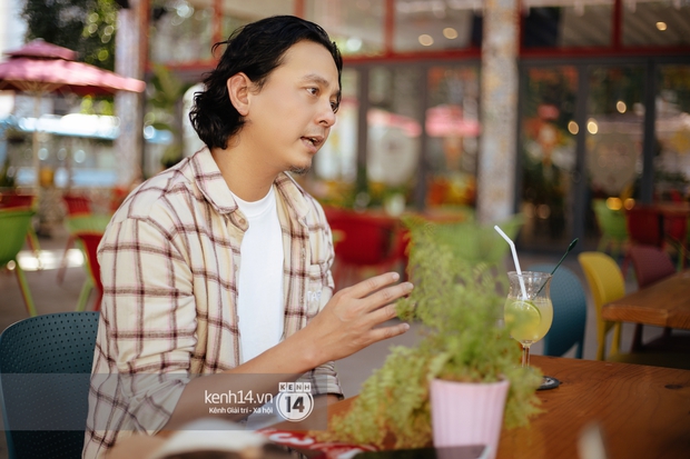 Đạo diễn Cậu Vàng kể xấu diễn viên 4 chân khó chiều: Đạt “thủ khoa diễn xuất nhưng thích hóng hớt và ham ăn đến bỏ quay - Ảnh 8. Đạo diễn Cậu Vàng kể xấu diễn viên 4 chân khó chiều: Đạt “thủ khoa diễn xuất nhưng thích hóng hớt và ham ăn đến bỏ quay - Ảnh 8.