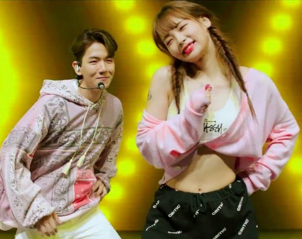 Khi vũ công của idol nổi sau 1 đêm vì quá đẹp: 2 nữ dancer của EXO xinh xỉu, hot boy 6 múi của Sunmi và biên đạo nhà SM át cả idol - Ảnh 21.