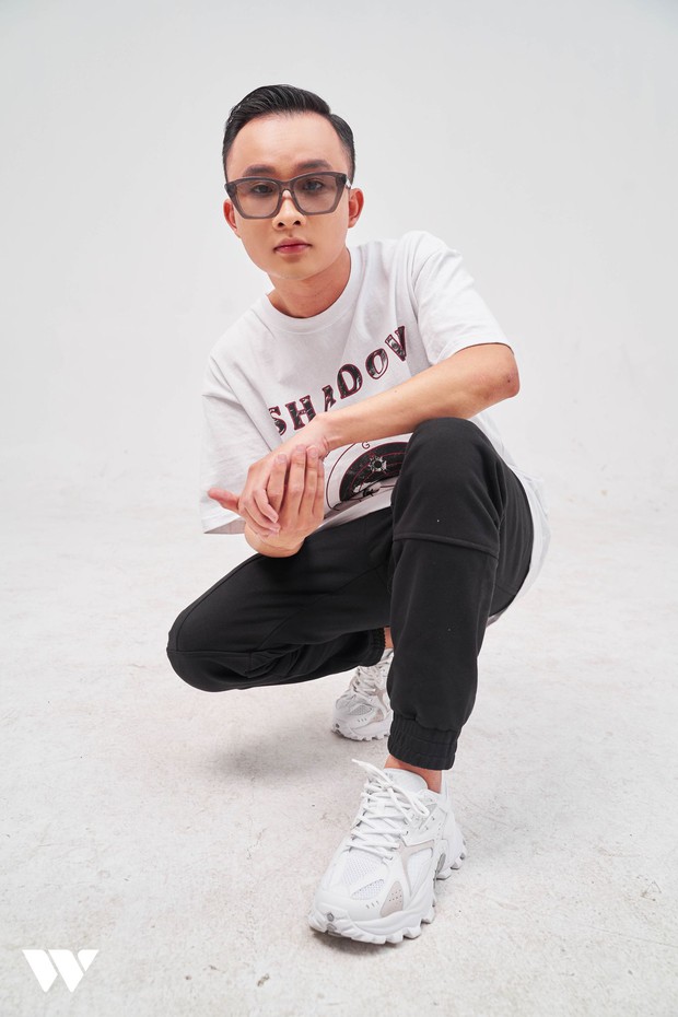 Producer Tinle - nhân tố bí ẩn kín tiếng của SpaceSpeakers: 2 - 3 năm nữa, Rap/Hip-hop có hạ nhiệt tôi thấy rất bình thường - Ảnh 9. Producer Tinle - nhân tố bí ẩn kín tiếng của SpaceSpeakers: 2 - 3 năm nữa, Rap/Hip-hop có hạ nhiệt tôi thấy rất bình thường - Ảnh 9.