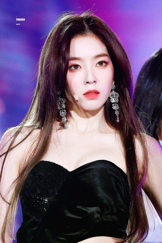 Mật báo Kbiz: Son Ye Jin - Hyun Bin cưới gấp, Rosé ngạo mạn, Red Velvet tiếp tục có biến, cặp đôi BTS - TWICE “toang” - Ảnh 7.