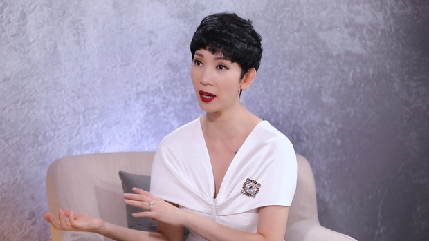 Dương Triệu Vũ: Anh Hoài Linh sinh ra lúc gia đình có đến mấy chiếc xe hơi, còn tôi sinh ra là ở chuồng heo - Ảnh 2. Dương Triệu Vũ: Anh Hoài Linh sinh ra lúc gia đình có đến mấy chiếc xe hơi, còn tôi sinh ra là ở chuồng heo - Ảnh 2.
