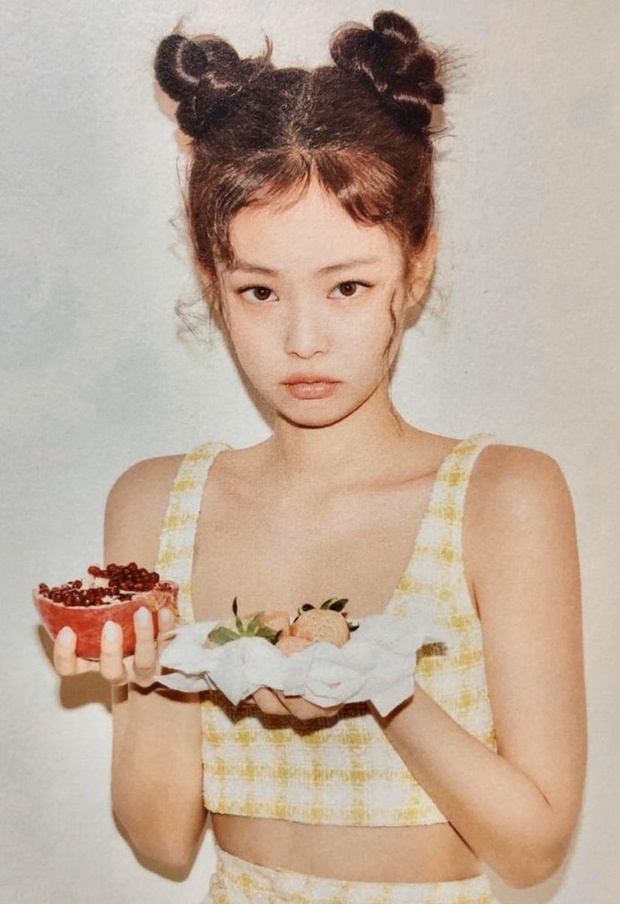 Knet gọi Jennie là đặc điểm nhận dạng của BLACKPINK, nhưng cũng không thể tưởng tượng nổi sẽ thế nào nếu thiếu 3 mẩu còn lại - Ảnh 4. Knet gọi Jennie là đặc điểm nhận dạng của BLACKPINK, nhưng cũng không thể tưởng tượng nổi sẽ thế nào nếu thiếu 3 mẩu còn lại - Ảnh 4.