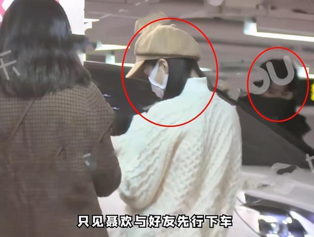 Giữa lúc MXH náo loạn vì scandal ngoại tình, 1 cô gái leo thẳng top 1 Weibo vì được ông xã mỹ nam Cbiz tháp tùng đi siêu thị - Ảnh 2.