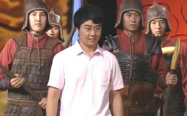 Anh thanh niên mang Phương Thiên Họa Kích đi kiểm định, chuyên gia run run: Cậu có biết mình phạm pháp không? - Ảnh 1. Anh thanh niên mang Phương Thiên Họa Kích đi kiểm định, chuyên gia run run: Cậu có biết mình phạm pháp không? - Ảnh 1.