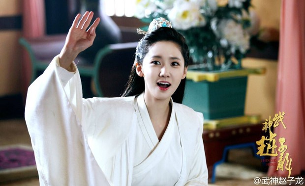 4 mỹ nhân Hàn bị dìm tơi tả ở tạo hình cổ trang: Yoona mất danh hiệu nữ thần, trùm cuối tới fan cũng nhận không ra - Ảnh 3. 4 mỹ nhân Hàn bị dìm tơi tả ở tạo hình cổ trang: Yoona mất danh hiệu nữ thần, trùm cuối tới fan cũng nhận không ra - Ảnh 3.