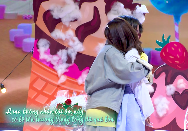 Giữa drama của soái ca 1m83, Phạm Đình Thái Ngân bỗng bị réo tên vì nụ hôn tình bạn gây ức chế 6 tháng trước! - Ảnh 7. Giữa drama của soái ca 1m83, Phạm Đình Thái Ngân bỗng bị réo tên vì nụ hôn tình bạn gây ức chế 6 tháng trước! - Ảnh 7.