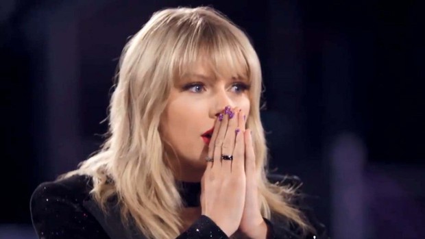 Taylor Swift và loạt sao USUK đồng loạt dời lịch phát hành sản phẩm mới, netizen réo gọi tên đúng 1 người, siêu bão chuẩn bị càn quét? - Ảnh 2.