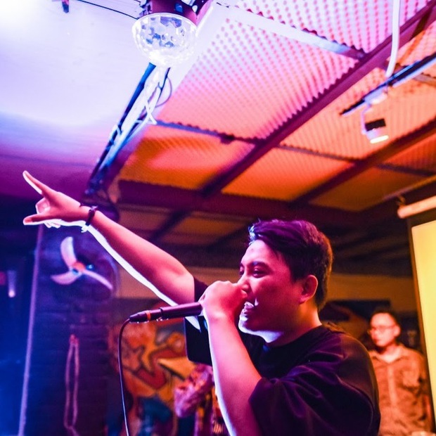 Nam rapper nằm ngoài sự chỉ trích hướng về làng rap, sáng tác sao được netizen khen như tranh như hoạ, gieo vần số 1 Việt Nam? - Ảnh 3. Nam rapper nằm ngoài sự chỉ trích hướng về làng rap, sáng tác sao được netizen khen như tranh như hoạ, gieo vần số 1 Việt Nam? - Ảnh 3.