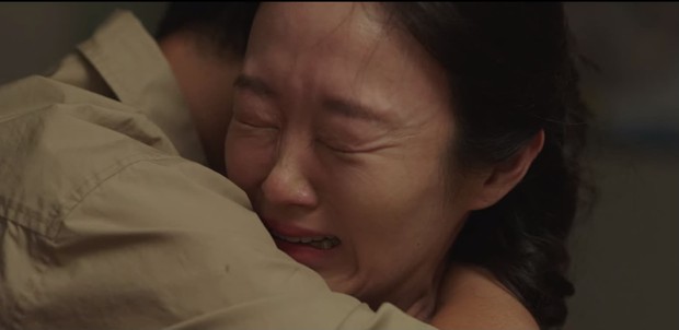 Kim Seon Ho lộ quá khứ giết người, bị kẻ thù đến tận làng đòi nợ ở Hometown Cha-Cha-Cha tập 14? - Ảnh 3. Kim Seon Ho lộ quá khứ giết người, bị kẻ thù đến tận làng đòi nợ ở Hometown Cha-Cha-Cha tập 14? - Ảnh 3.