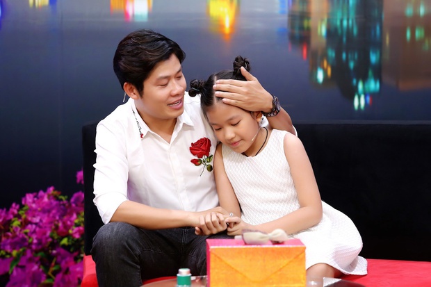 Biến mới: NS Nguyễn Văn Chung bị tố quỵt 70 triệu tiền thưởng và cát-xê của con gái nuôi, chính chủ bức xúc lên tiếng - Ảnh 4. Biến mới: NS Nguyễn Văn Chung bị tố quỵt 70 triệu tiền thưởng và cát-xê của con gái nuôi, chính chủ bức xúc lên tiếng - Ảnh 4.