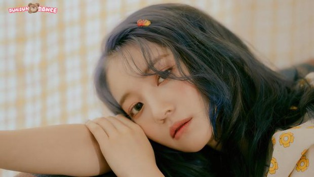 Diễn viên nhí bị đánh trong bom tấn Vua Bánh Mì lớn lên làm idol, từng được gọi là nàng tiên quốc dân, suýt thất nghiệp vì 1 lý do - Ảnh 11. Diễn viên nhí bị đánh trong bom tấn Vua Bánh Mì lớn lên làm idol, từng được gọi là nàng tiên quốc dân, suýt thất nghiệp vì 1 lý do - Ảnh 11.