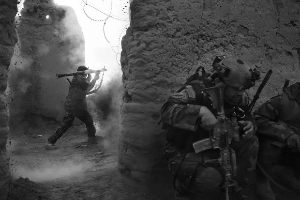 Những bức hình được trả bằng máu: Để chụp được những tấm ảnh này về Afghanistan, có người đã phải chết - Ảnh 7.
